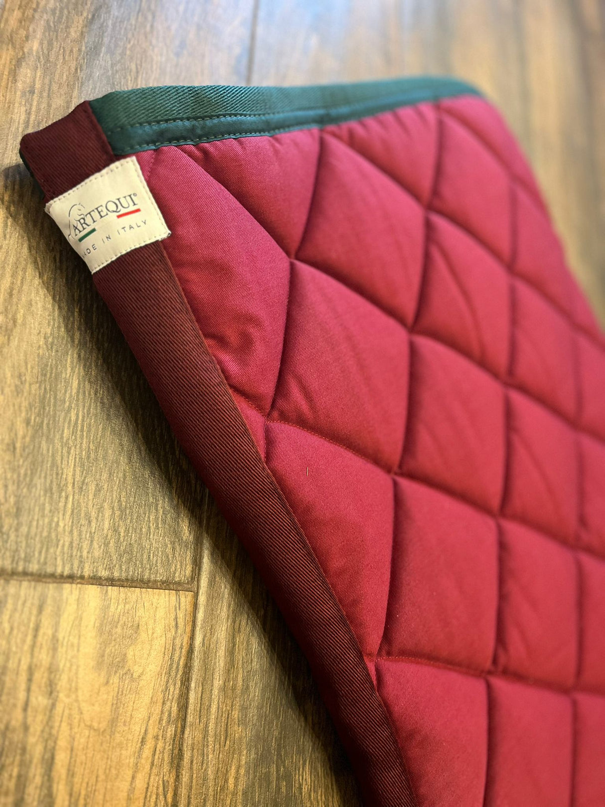 Sottosella Artequi 400 gr bordeuax con bordo verde