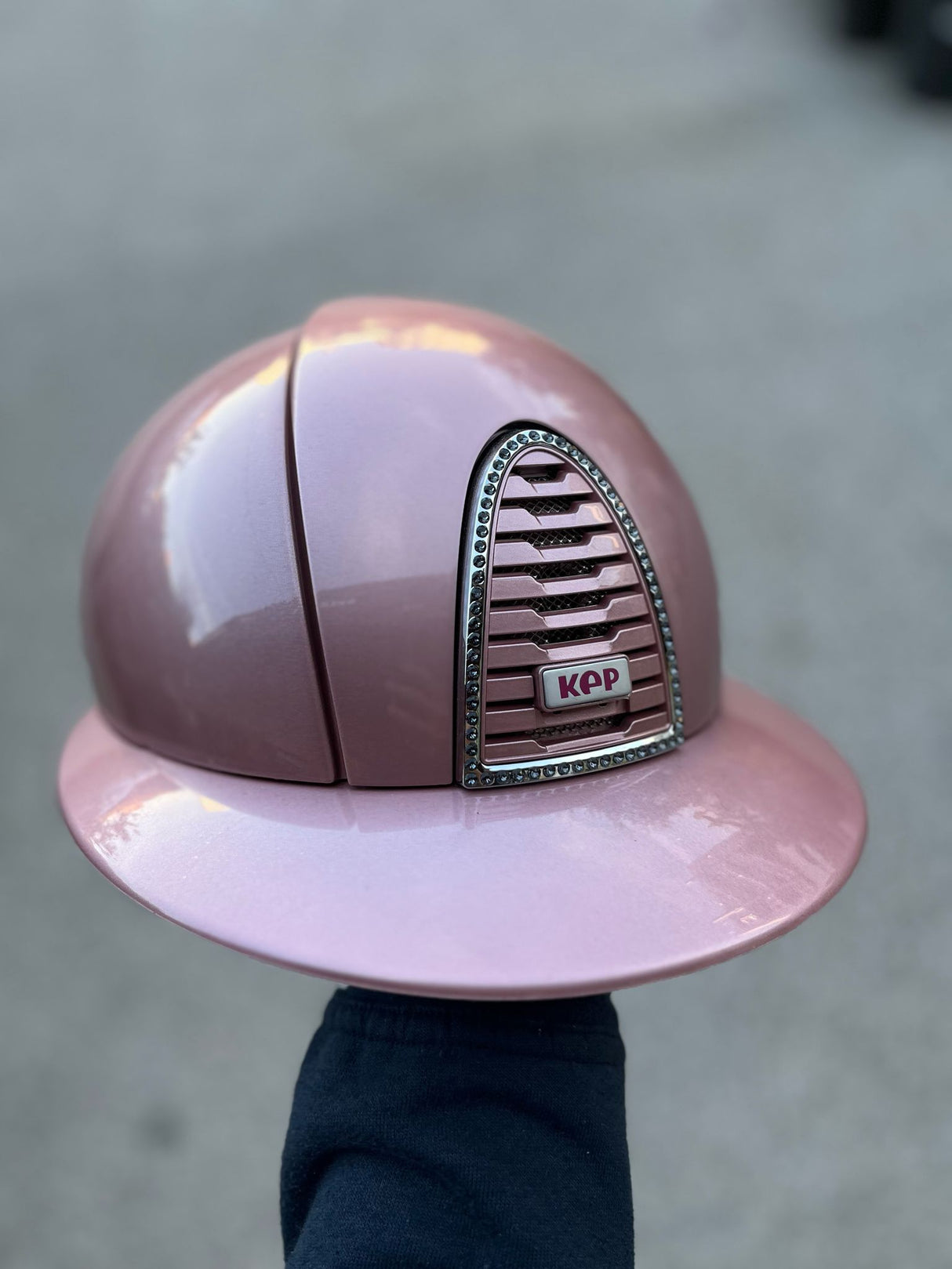 Cromo 2.0 diamond rosa e cornice con brillanti visiera polo Kep Italia