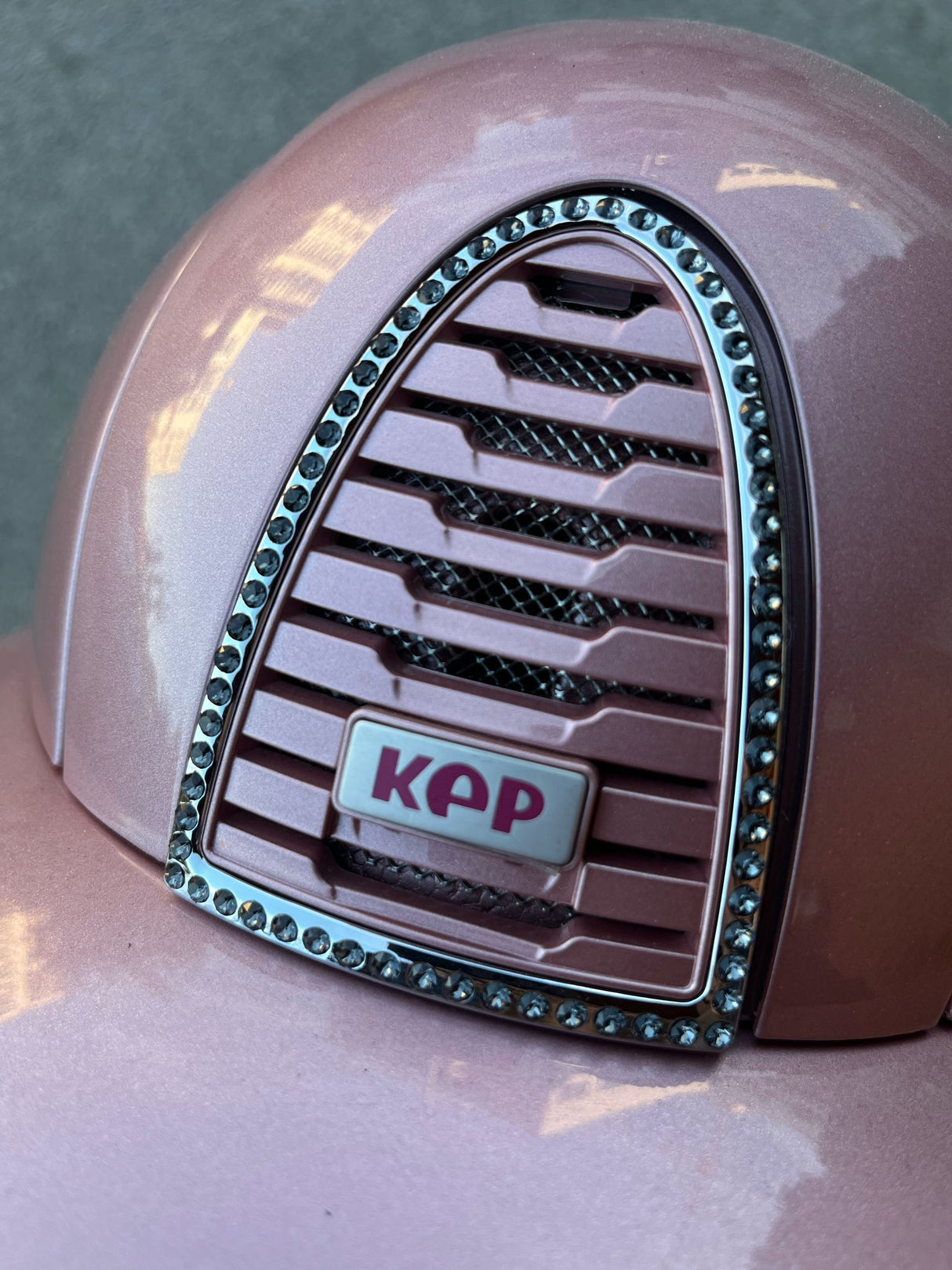 Cromo 2.0 diamond rosa e cornice con brillanti visiera polo Kep Italia