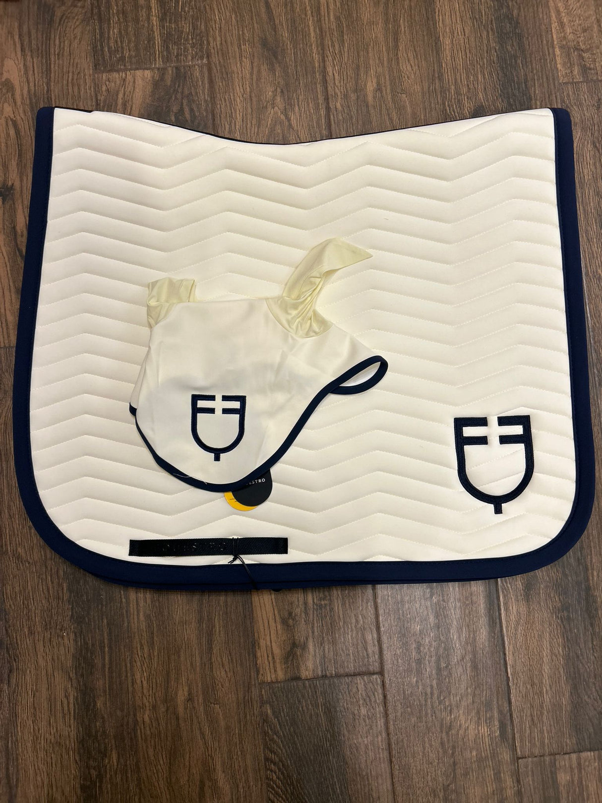 Sottosella e Cuffia Equestro Dressage crema con bordo blu