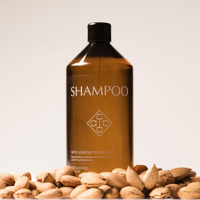 Shampoo alla mandorla per cavallo Grooming Deluxe Kentucky 1L