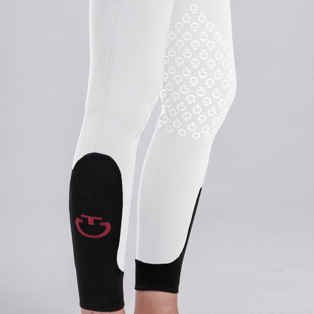 Pantaloni donna da salto con grip al ginocchio realizzati in jersey tecnico Cavalleria Toscana
