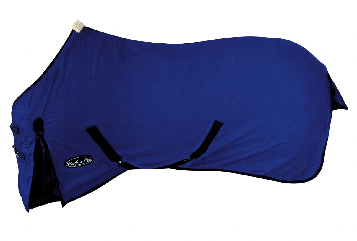 Coperta con copricoda e cinghie incrociate