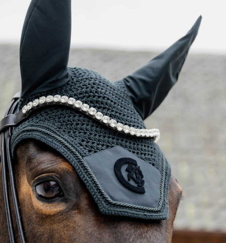 Sottosella intrecciato con logo 3D Jumping con cuffia Kentucky