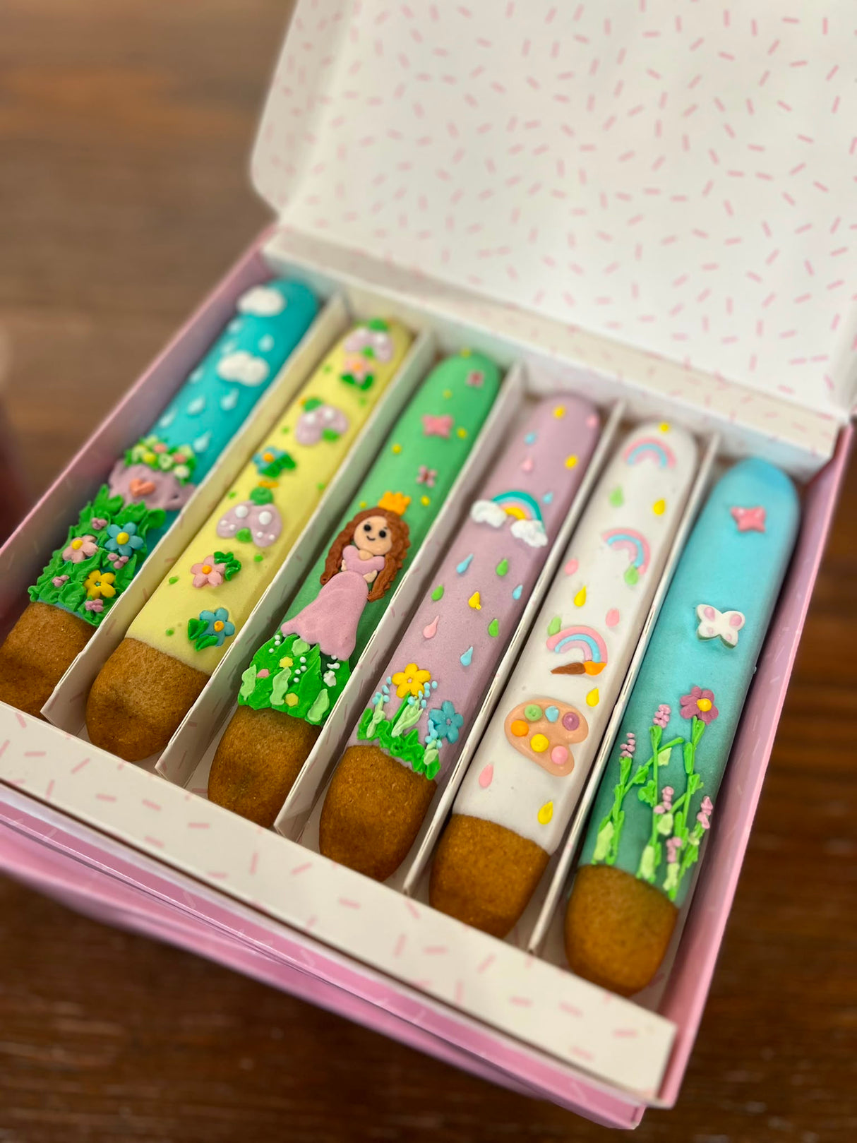 Set da 6 biscotti a forma di cavallo glassati in edizione limitata Candy Horse