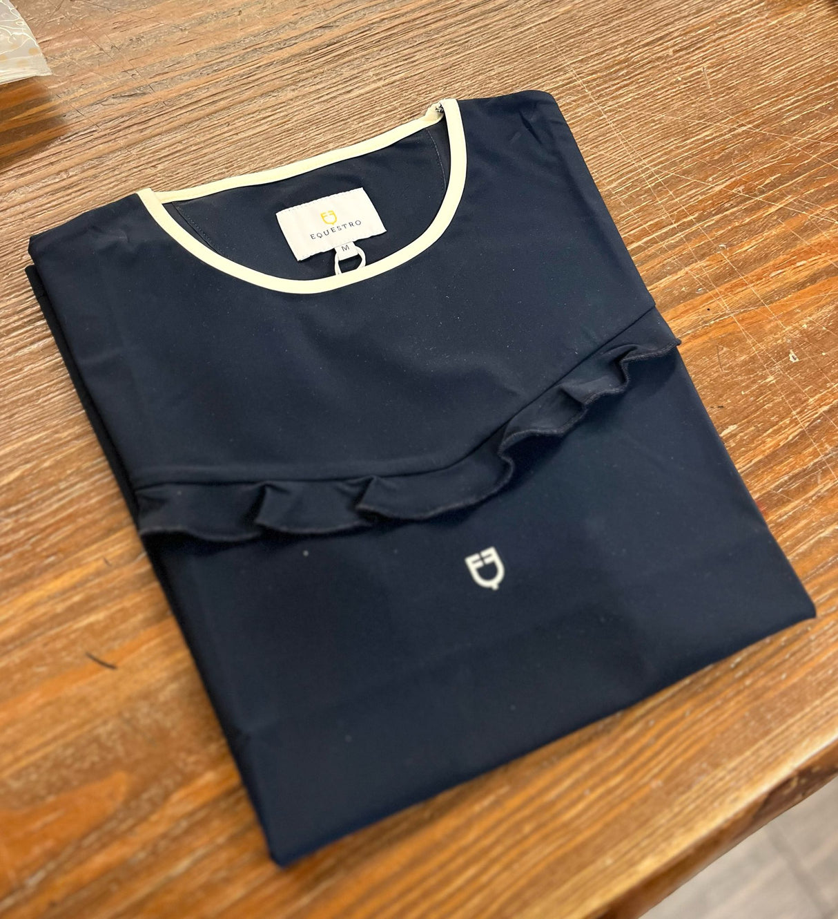 T-shirt tecnica donna da allenamento con balza e dettagli panna Equestro