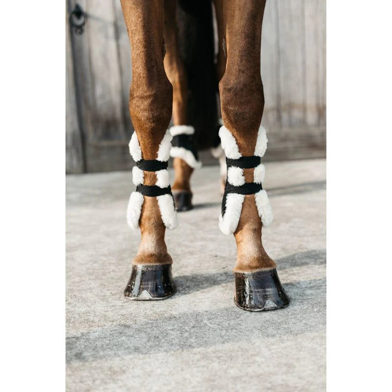 Stinchiere Vegan Sheepskin bottoncini con pelliccia Kentucky marrone