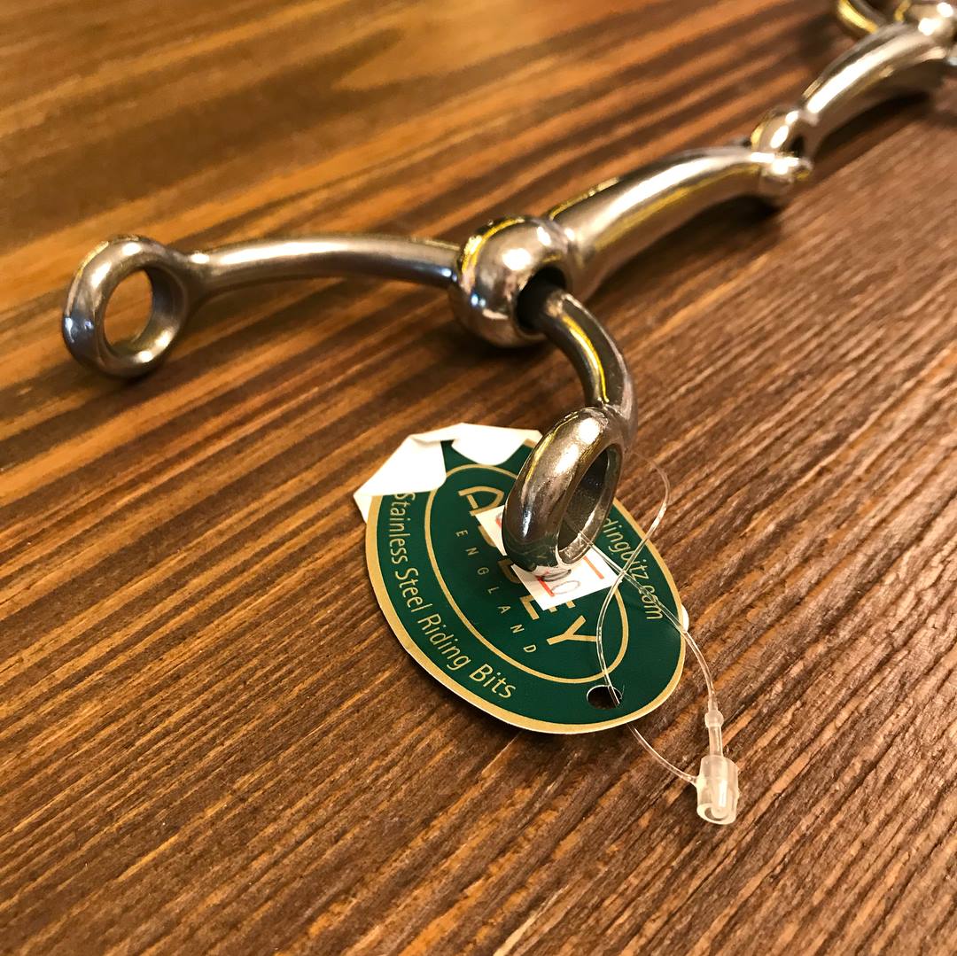 Half Bilding Gag Abbey