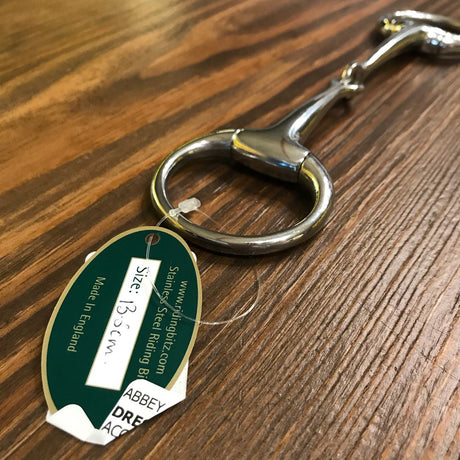 Dressage eggbut Abbey