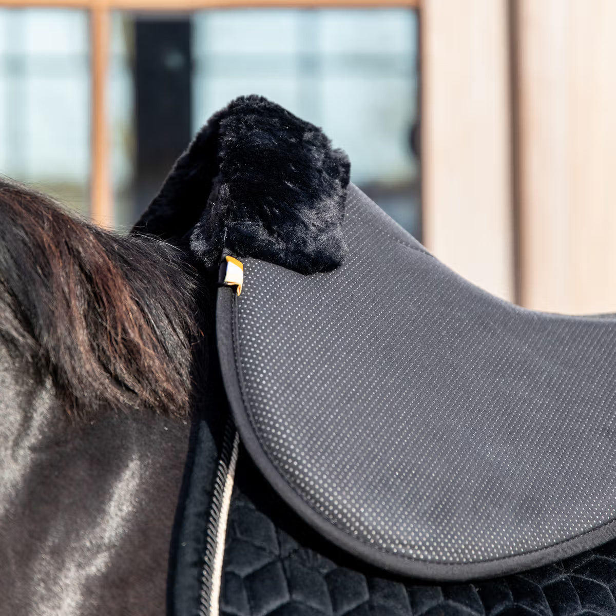 Pellicciotto anatomico Kentucky nero