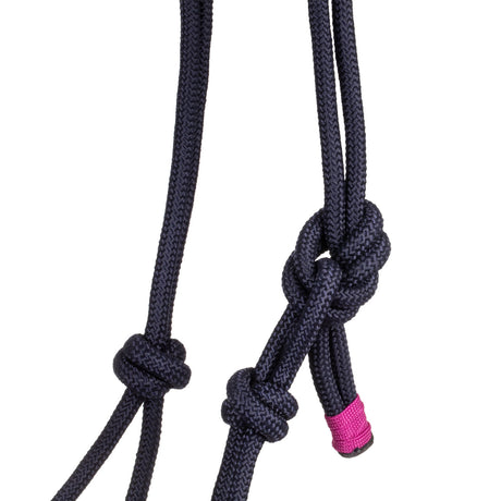 Cavezza con corda intrecciata sulla nasalina