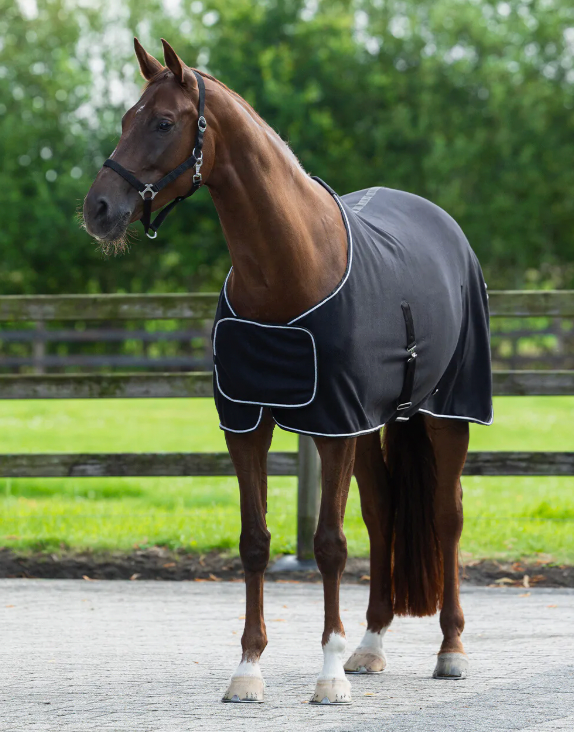 Coperta in pile con treccia QHP