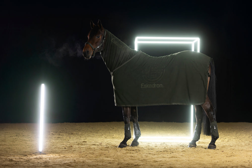 Coperta in pile Eskadron verdone con logop